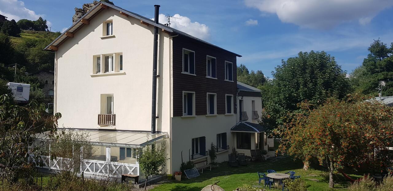 Mouli Del Riu Bed & Breakfast Saint-Pierre-dels-Forcats Exterior photo
